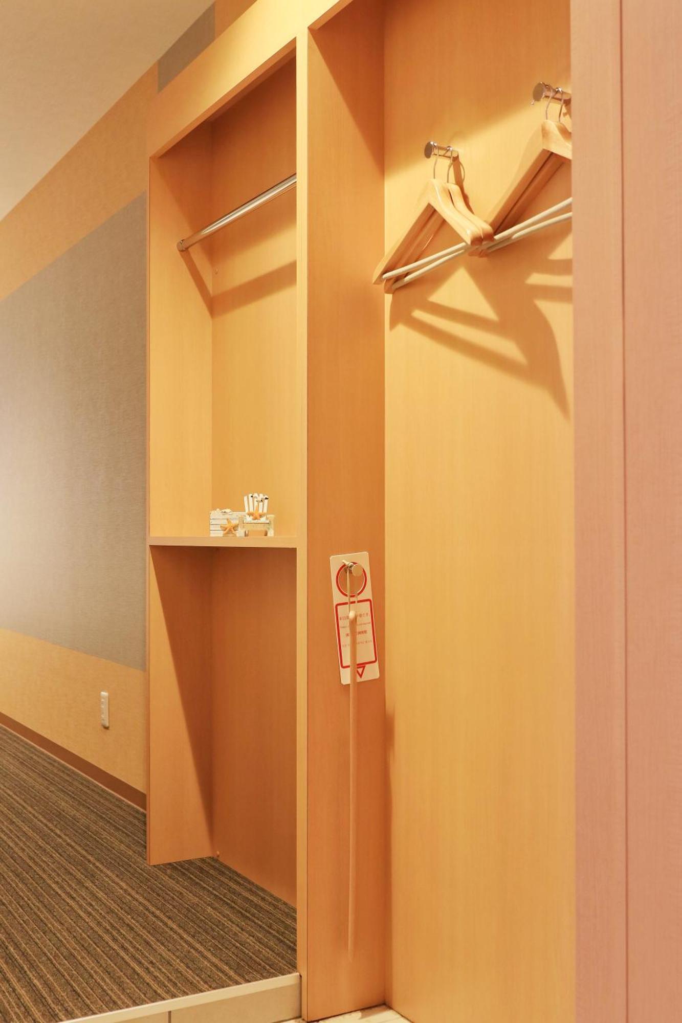 Kaizuka Kansai Seaside Hotel מראה חיצוני תמונה